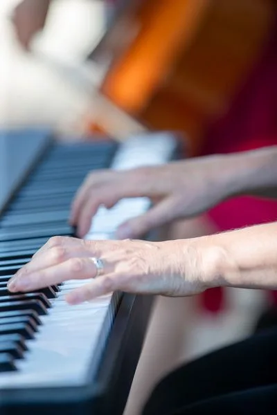Duo pianCCello — en concert
